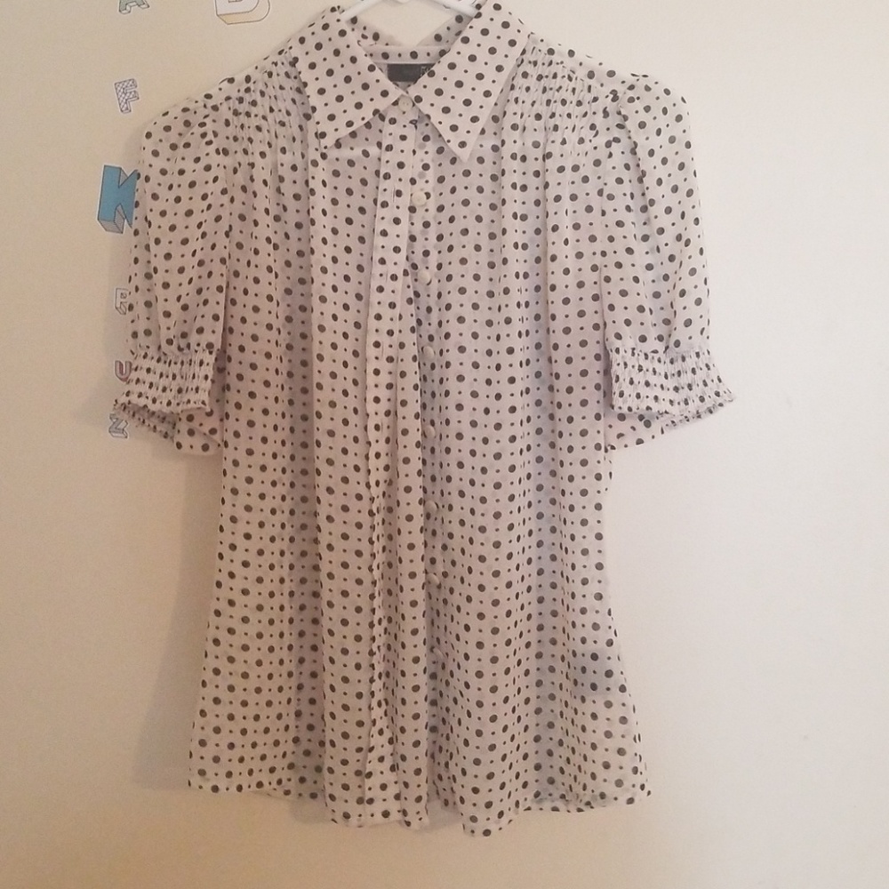Short sleeves button down shirts